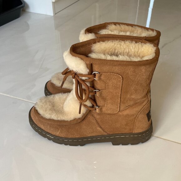 UGG Mukluk Revival Chestnut Boots - Women's SZ 6 - Picture 5 of 11